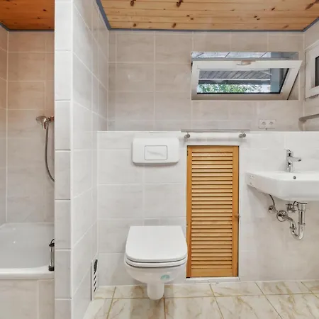 度假居 1 Bedroom Awesome In Weischlitz