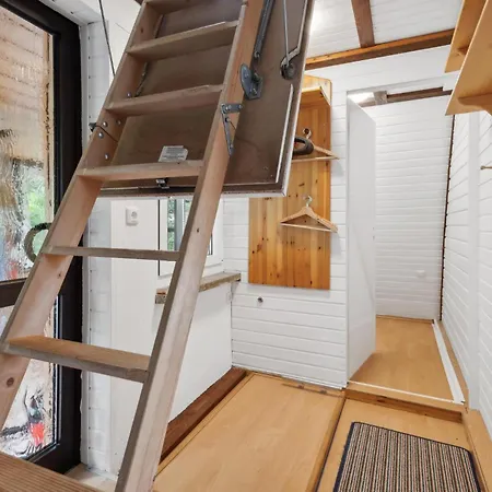 1 Bedroom Gorgeous In 度假居