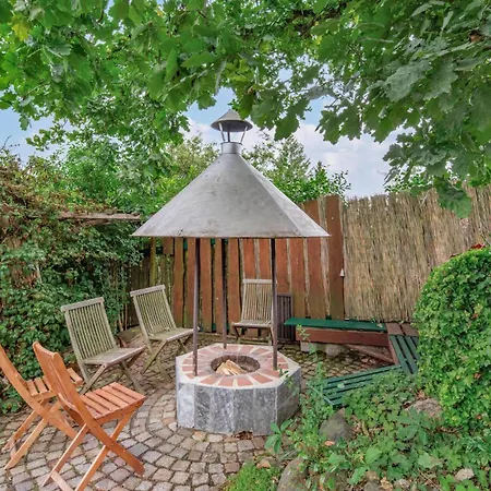 度假居 1 Bedroom Awesome In *