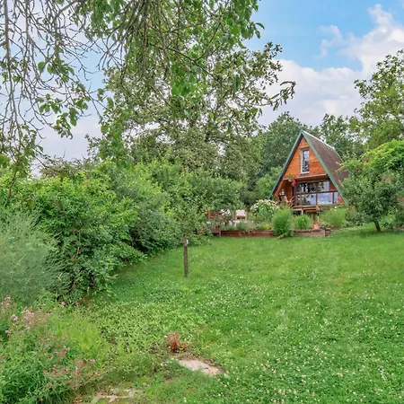 度假居 1 Bedroom Awesome In Weischlitz