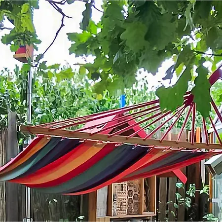 1 Bedroom Awesome In